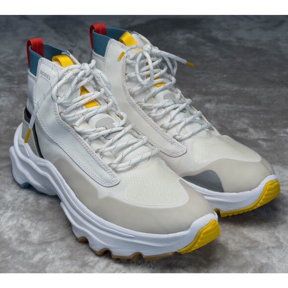 Sorel Kinetic Breakthru Venture Mid Waterproof White Moonstone Sneaker Womens 10 - Picture 1 of 16